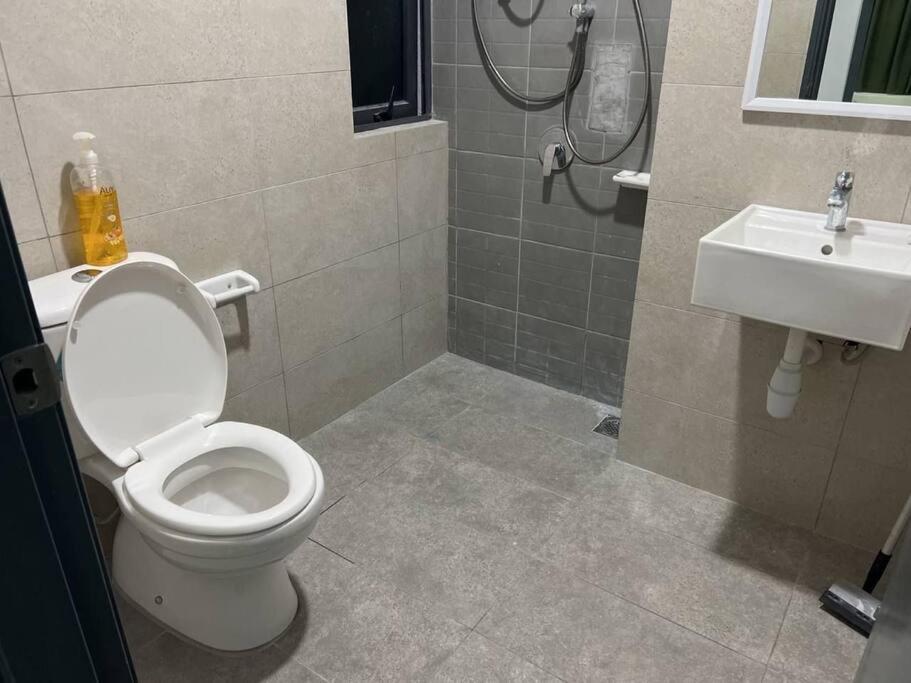 Mt Stay @ Aera Residence Петалинг Джая Екстериор снимка