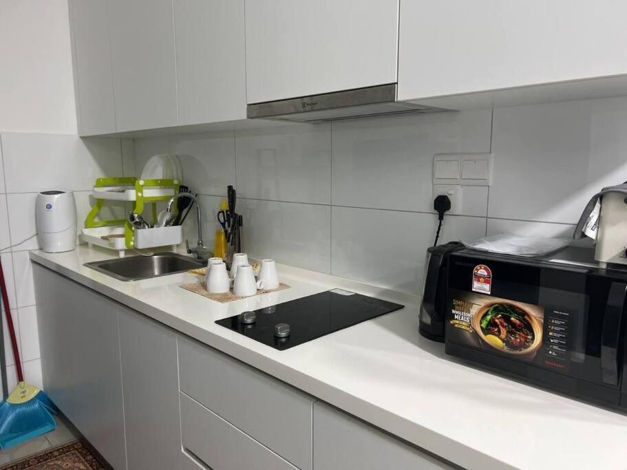 Mt Stay @ Aera Residence Петалинг Джая Екстериор снимка
